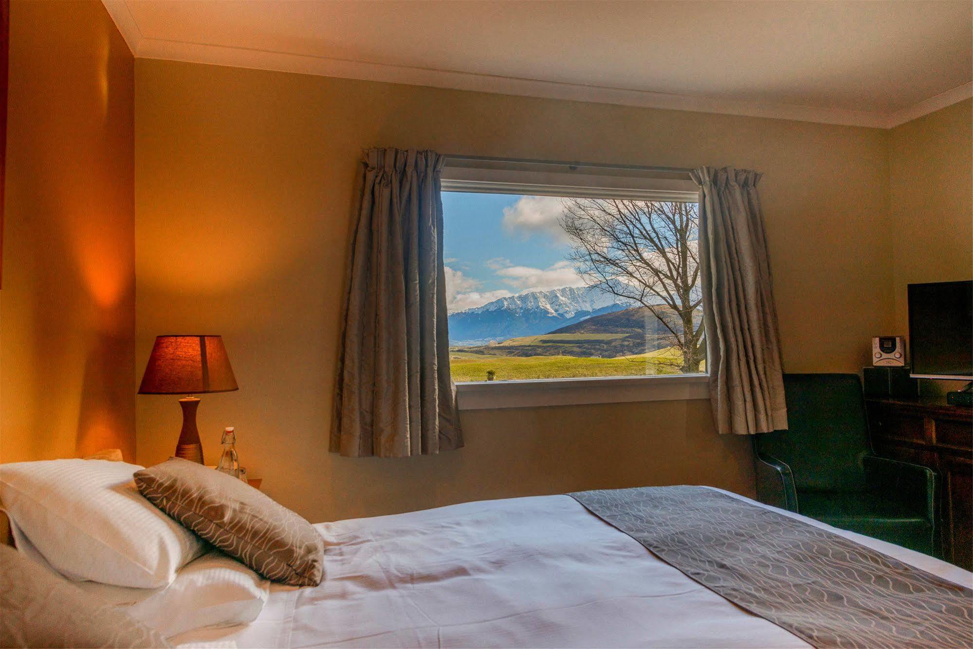 Remarkables Lodge Jack's Point Exterior photo