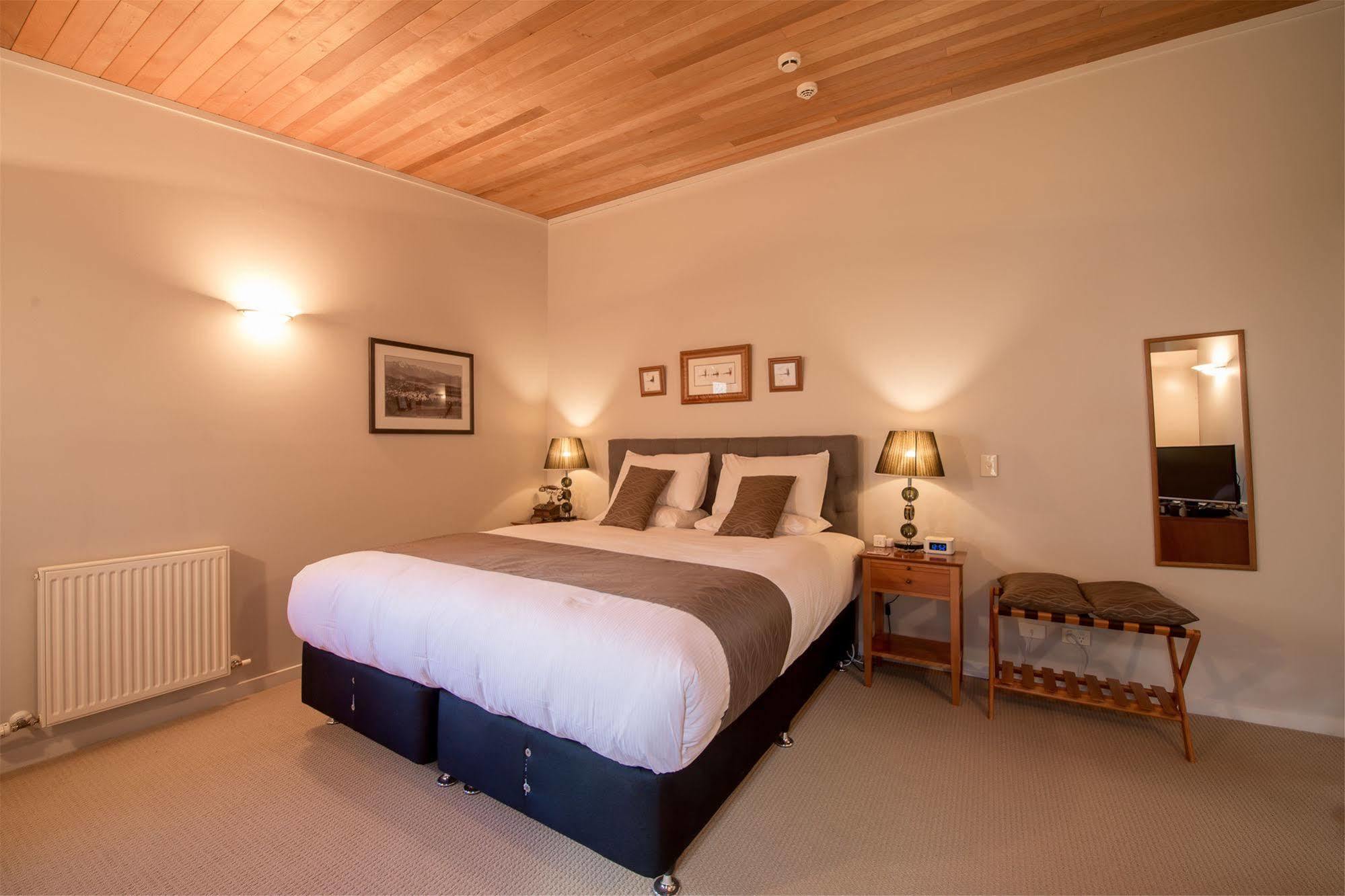 Remarkables Lodge Jack's Point Exterior photo